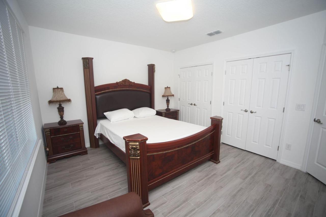 A Beautiful Queen Bedroom Orlando Exteriér fotografie
