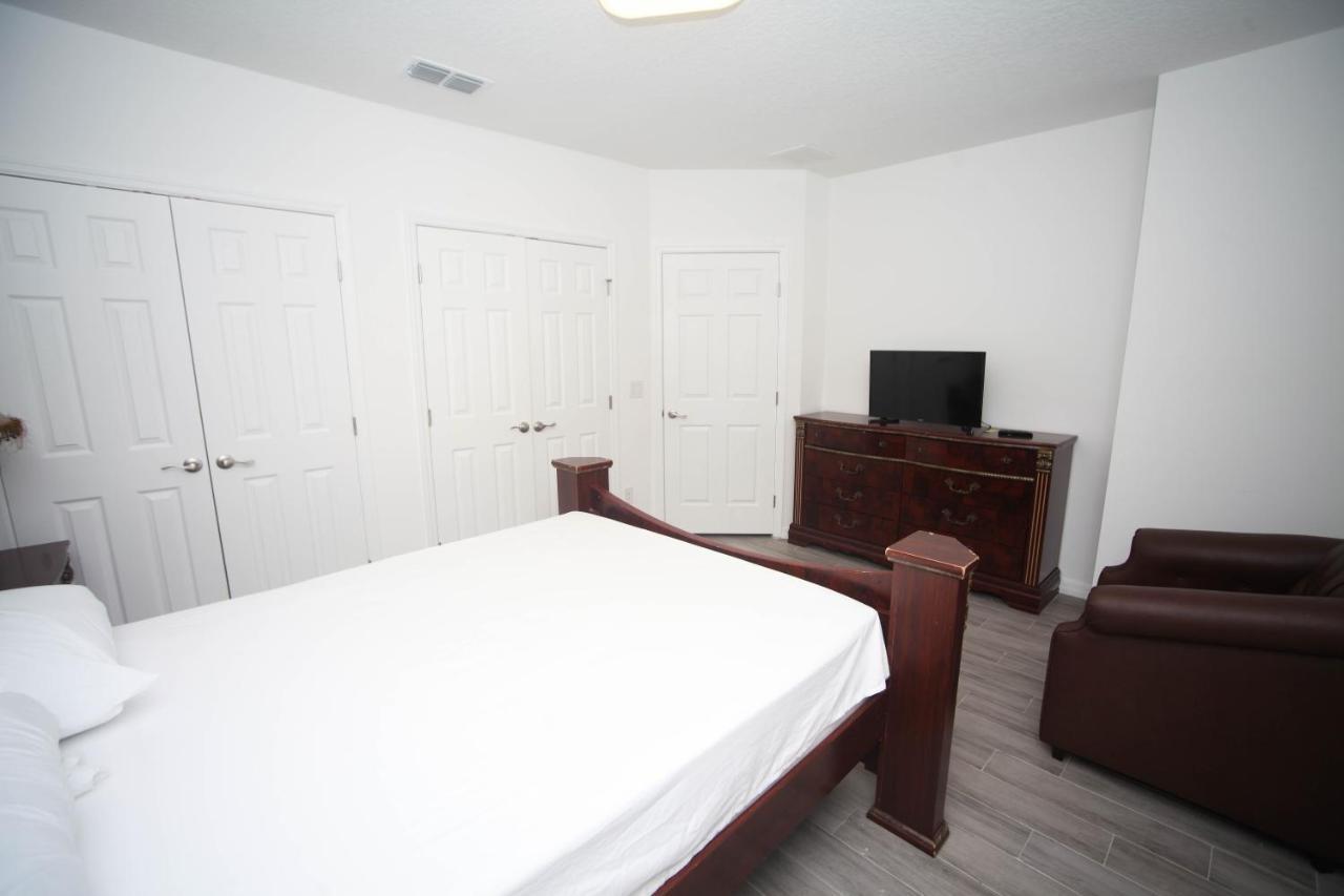 A Beautiful Queen Bedroom Orlando Exteriér fotografie